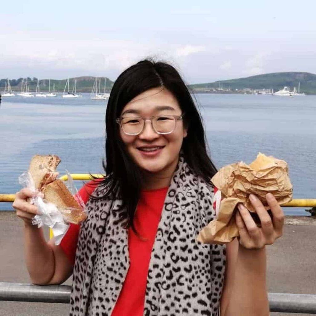 Zhen of Tjtakesthetrain in Oban, Scotland.
