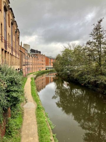 River Wey running through Guildford.